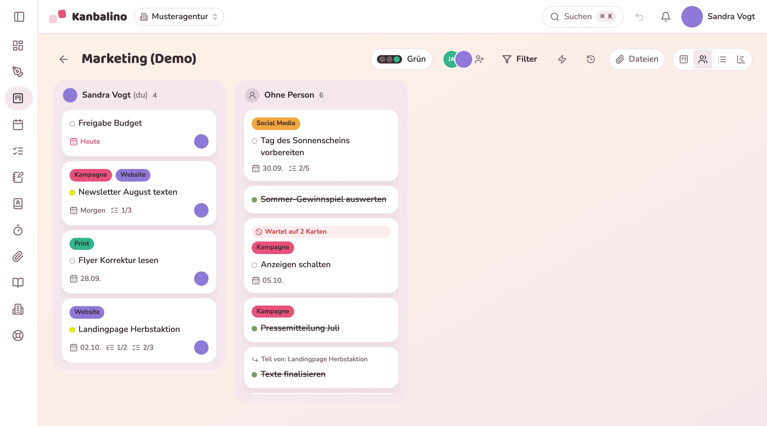 Dasselbe Board in der Ansicht nach Personen: eine Spalte je Person, dazu „Ohne Person“